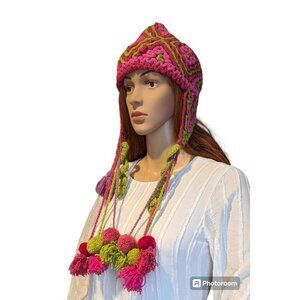 Alpaca Handwoven Chullo/Peruvian Andean hat with earflaps multicolor des…